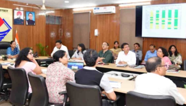 मुख्य सचिव राधा रतुड़ी