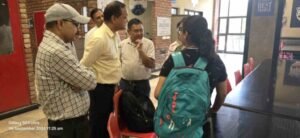 देहरादून में नामी खाद्य प्रतिष्ठानों पर छापेमारी.