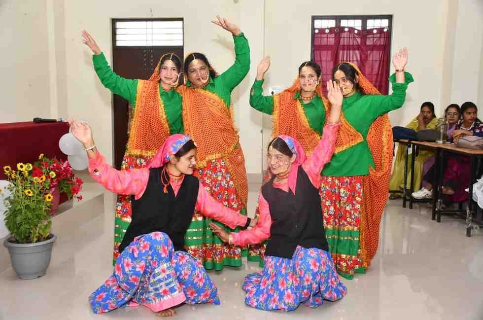 PGCOLLEGENARENDRANAGAR2